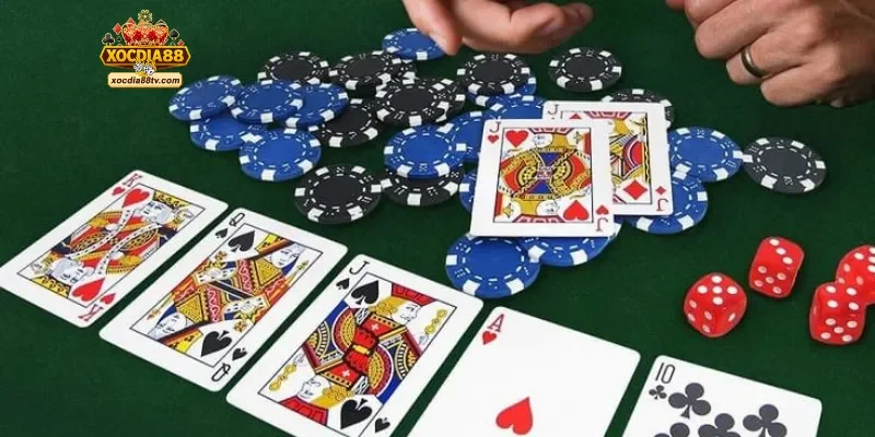 Kinh nghiệm đánh game bài đổi thưởng Sâm Lốc hiệu quả dễ trúng tiền lớn